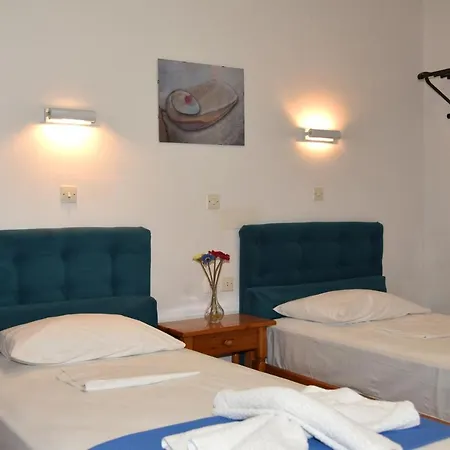Anaxos Bay Rooms & Apartments Exterior photo